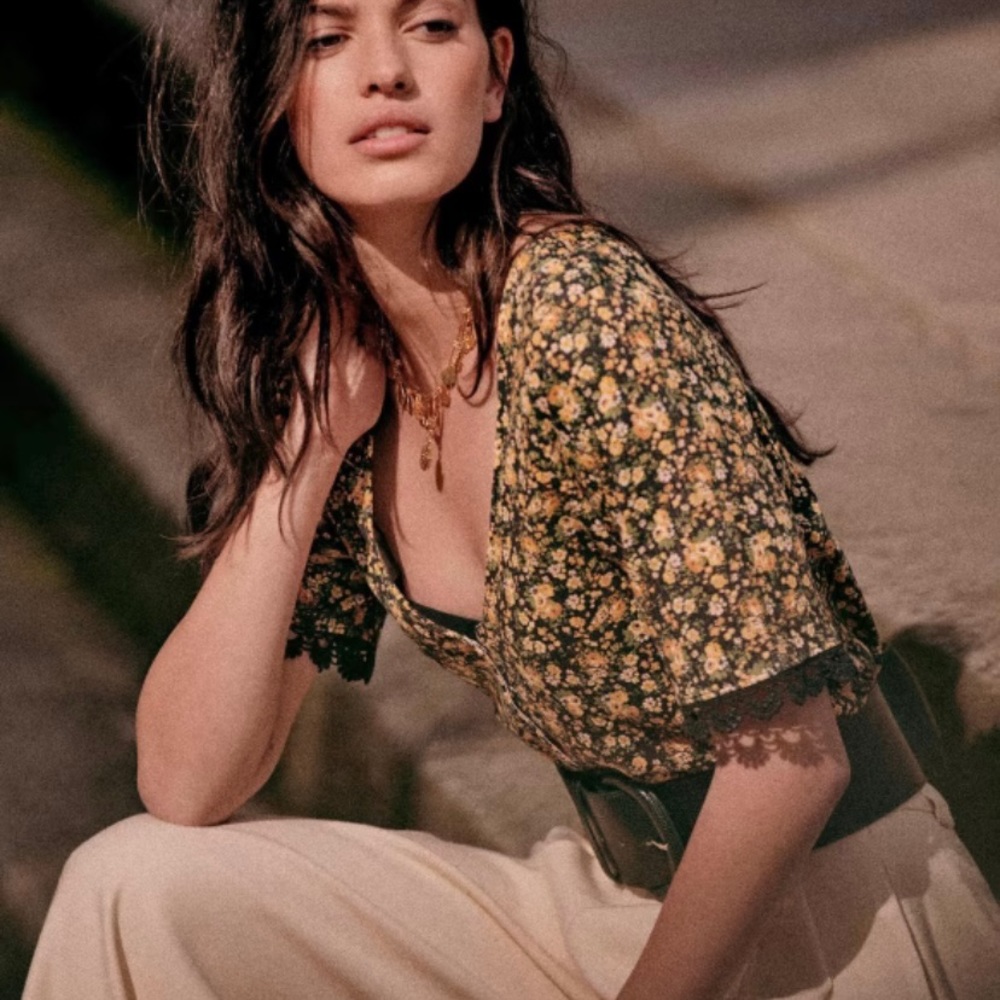 EUC Sezane Celia Top